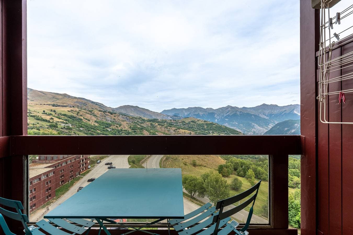 Foto 4 von 23: Studio-Apartment 'Avec Vue Splendide' mit Bergblick und Balkon