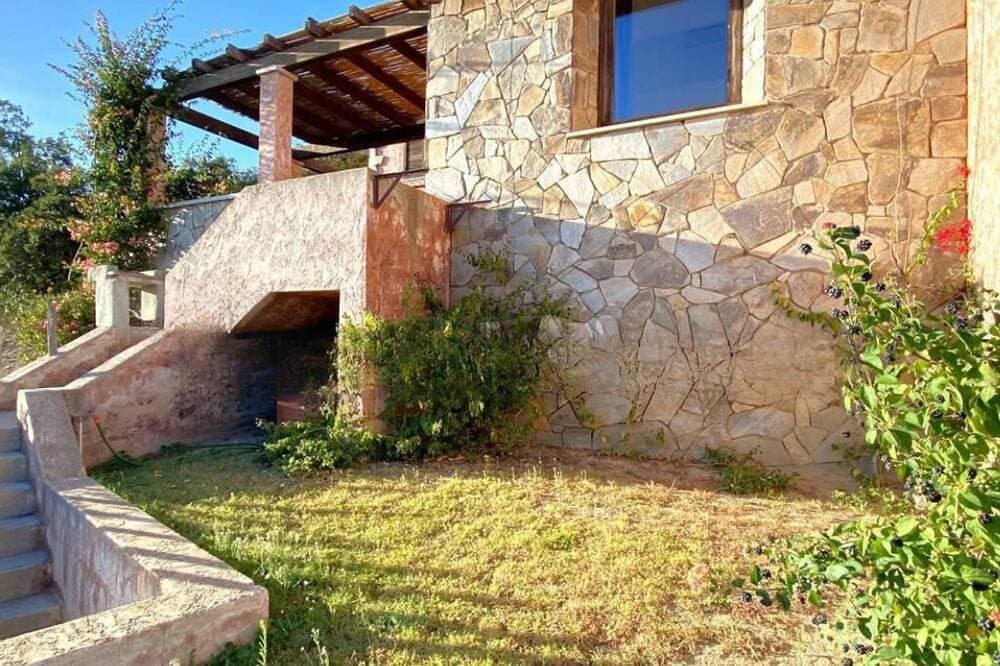 Foto 5 von 22: Casa Corallina: Stunning Sea View - 300m to Beach!