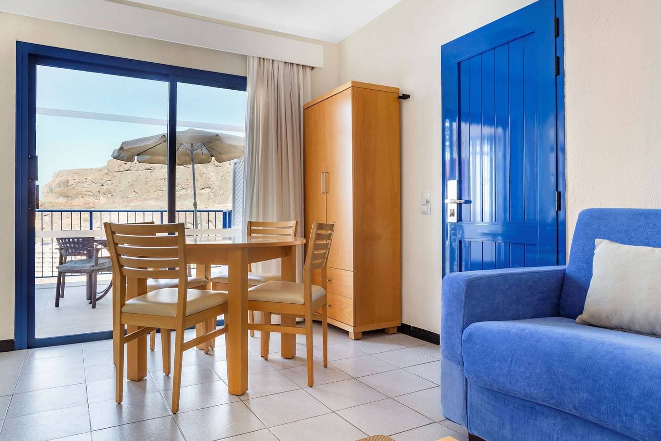Foto 9 von 29: Ferienwohnung für 4 Personen mit Meerblick