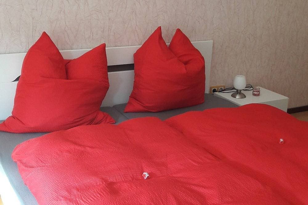 Foto 2 von 17: Emmerich`s Ferienwohnung direkt am Nationalpark Kellerwald gelegen