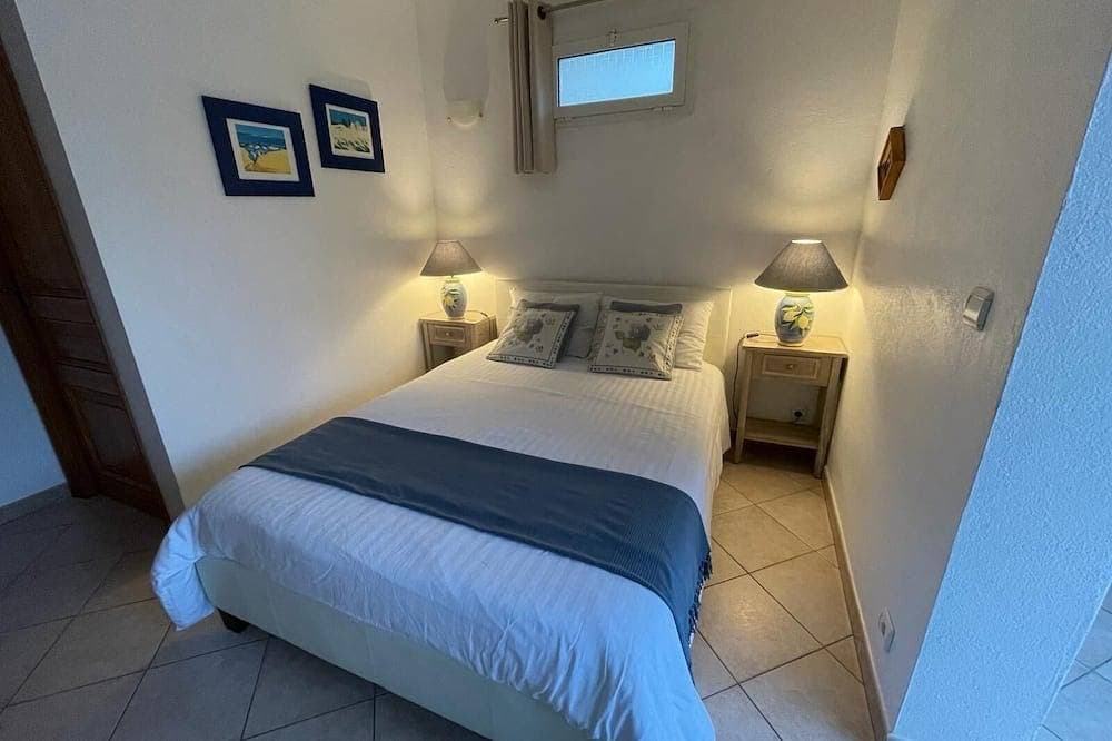 Foto 2 von 28: Klimatisiertes Studio Eg einer Villa, ruhige Lage, grüne Umgebung + Aussenterras