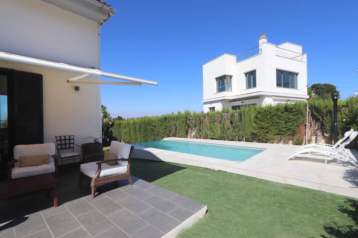 Foto 4 von 25: Casa Mamen - Modernes Haus mit Pool in Strandnähe für bis zu 6 Personen