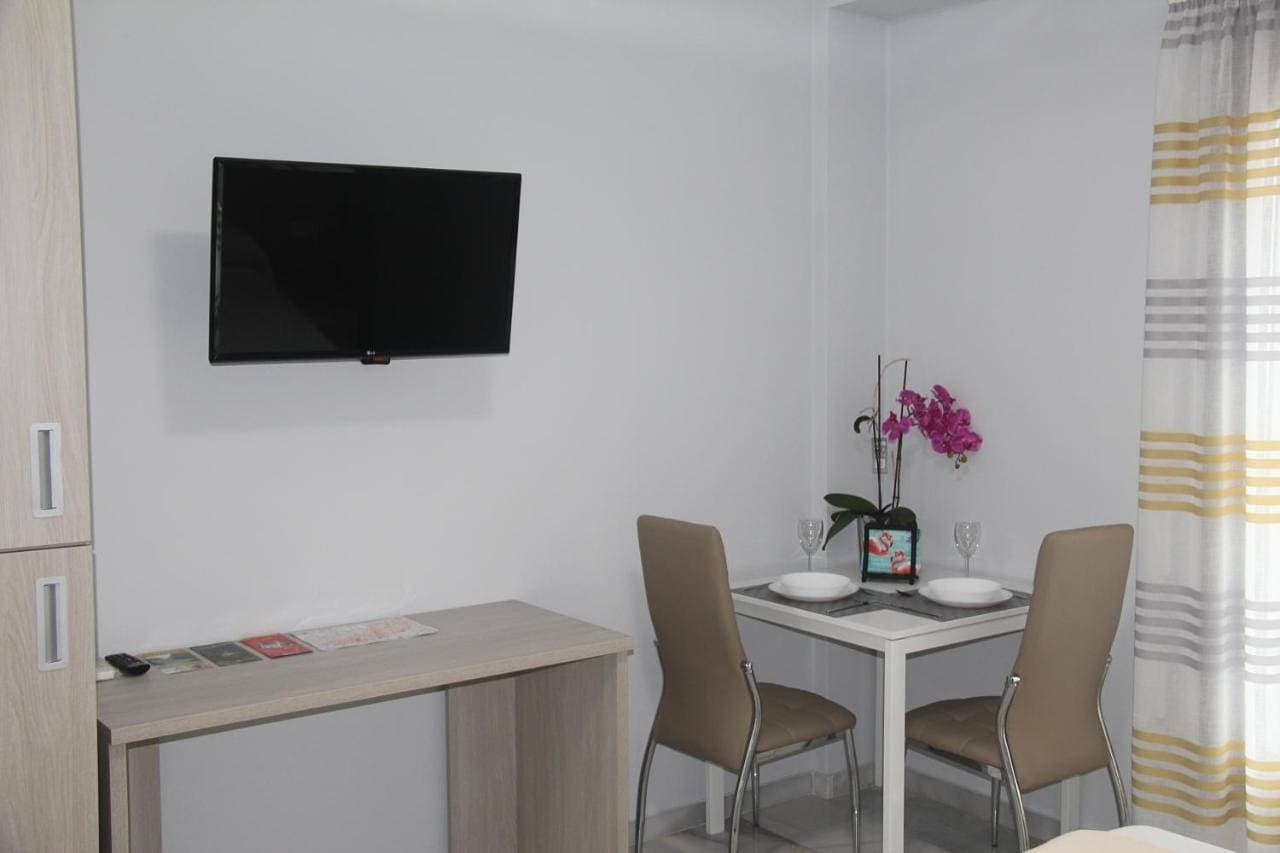 Foto 12 von 17: Studio Apartment with Sea View