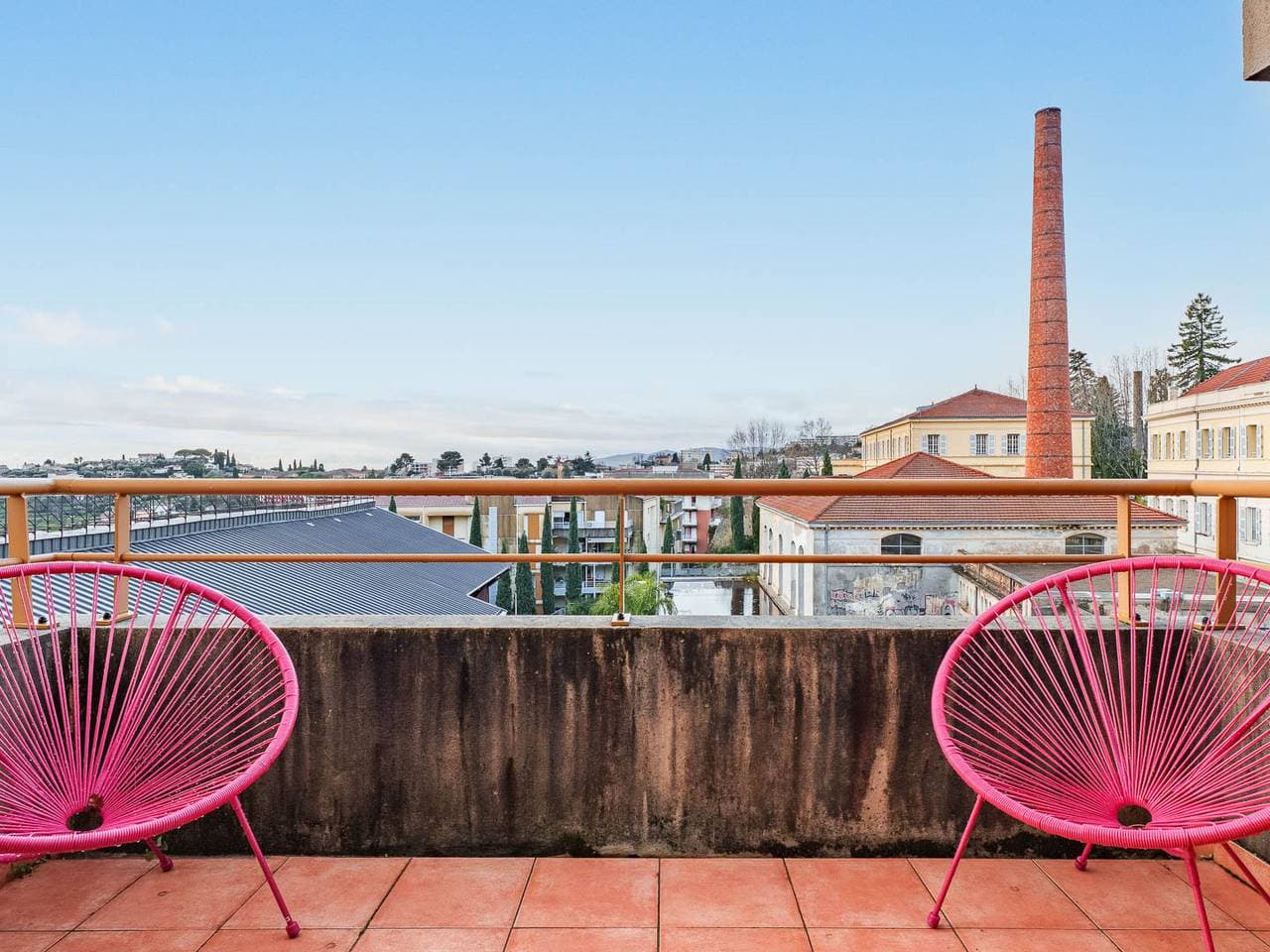 Reizende Ferienwohnung in Grasse mit Pool, Balkon und in der Nähe lokaler Sehenswürdigkeiten 1