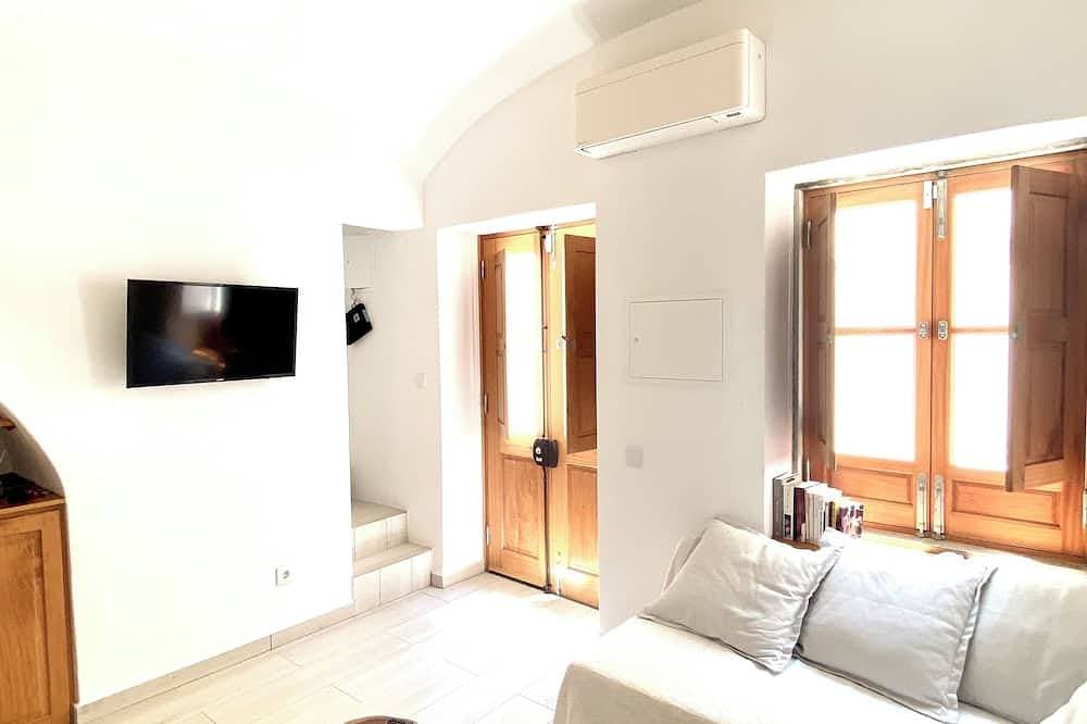Foto 8 von 16: Charming townhome at Zenit Olhão with WiFi, AC