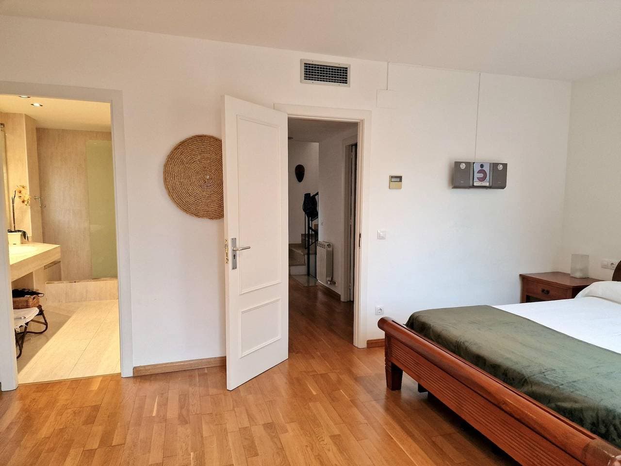 Foto 11 von 36: Ferienhaus für 6 Personen mit Pool
