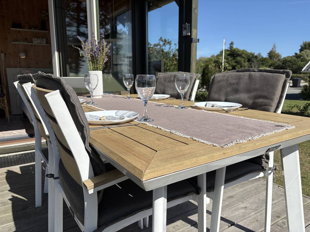 Foto 12 von 23: Gemütliches kleines Ferienhaus mit Meerblick