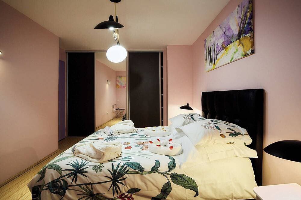 Foto 6 von 30: L'Albatros—Le Clos des Hirondelles. Vacation rental with private spa and garden