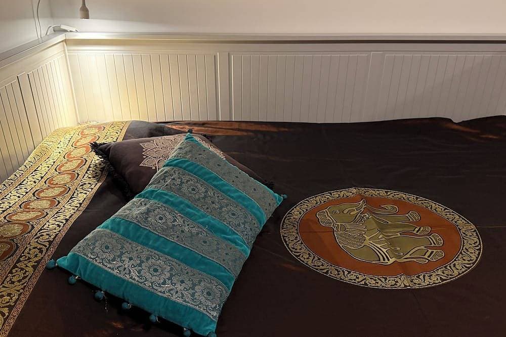 Annex 3 - Cosy apartment for two, close to the sea side and the city center 1