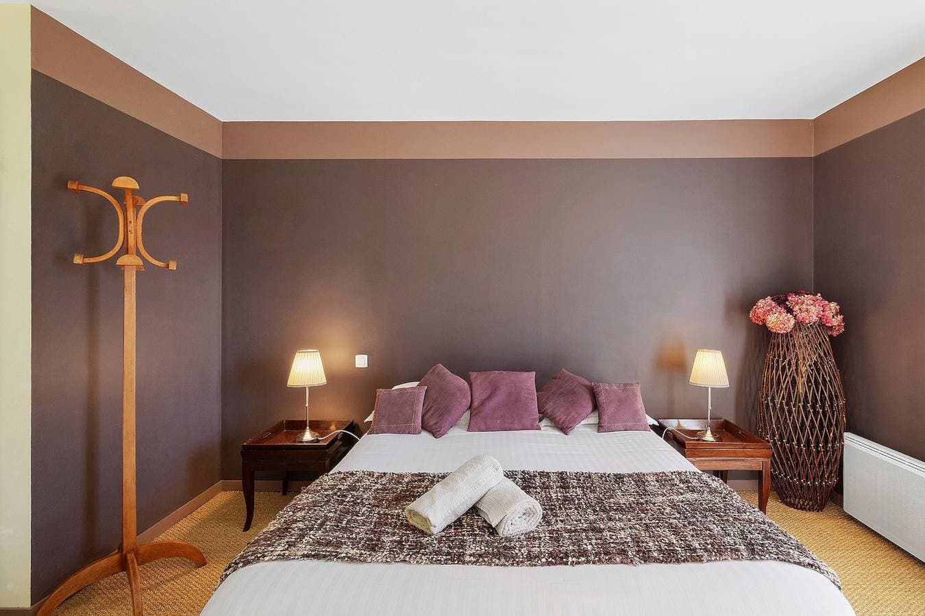 Foto 11 von 30: Gästezimmer „Aubergine“ mit Gemeinschaftspool nahe Sarlat