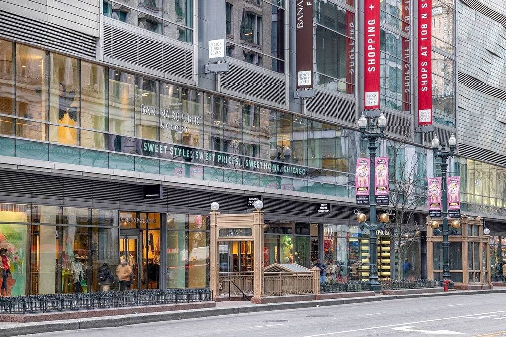 Serene Loop 1Br w/ Gym, Roof & Lounge, same block as L, by Blueground 1