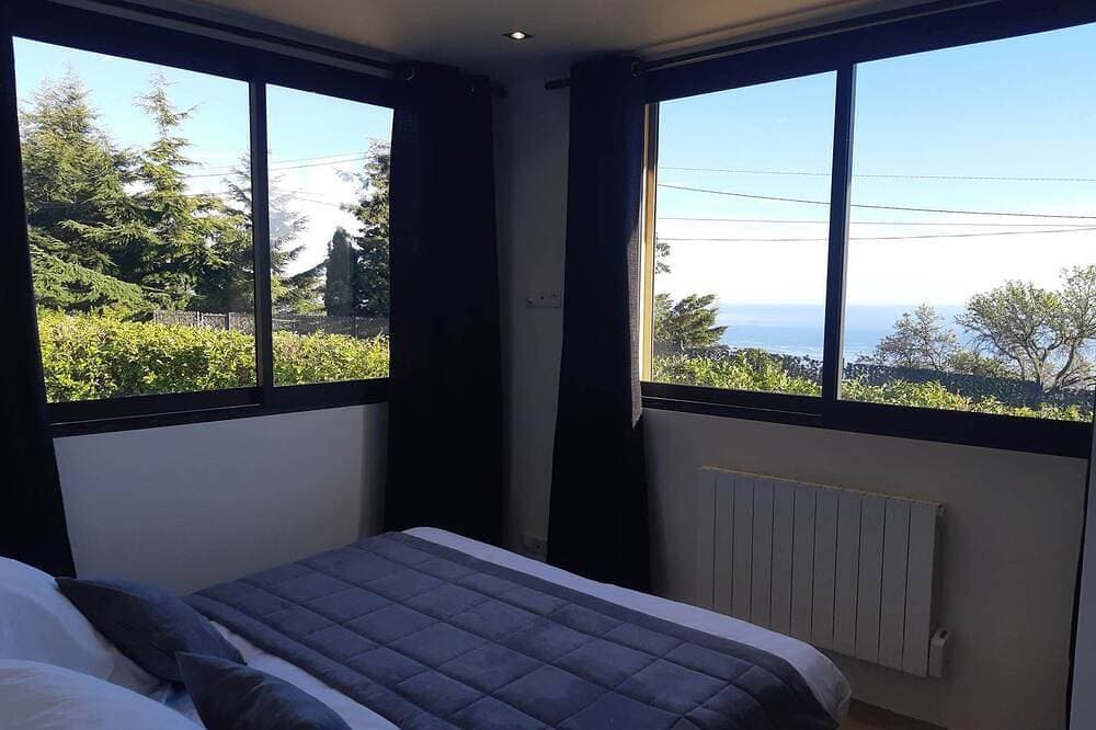 Foto 2 von 12: 10 Minuten von Nizza und Monaco Entfernt, 2-zimmer-wohnung in Einem Schönen Haus mit Meerblick