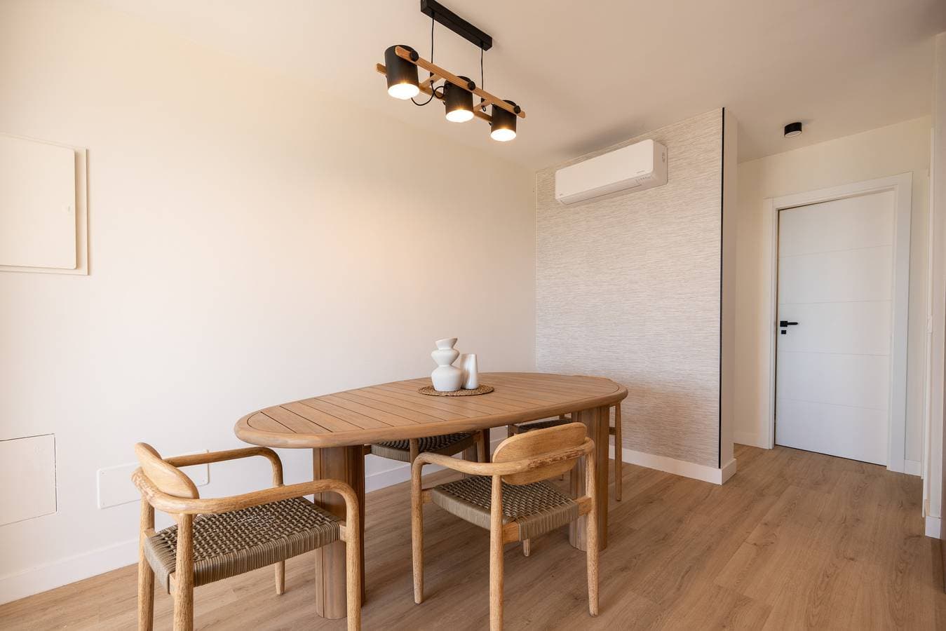 Foto 11 von 27: Casa Ventura – Charming Beachside Apartment with G