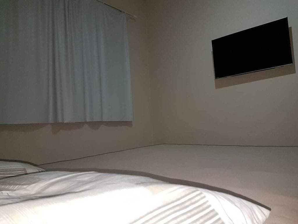 Foto 2 von 13: 2 Schlafzimmer Wohnung zu vermieten in Praia do Morro - Guarapari
