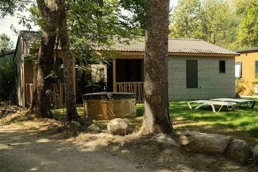 Foto 5 von 30: Mobil-home Confort 23m² - 1 bedroom + Covered terrace + Reversible air conditioning + TV 2 persons