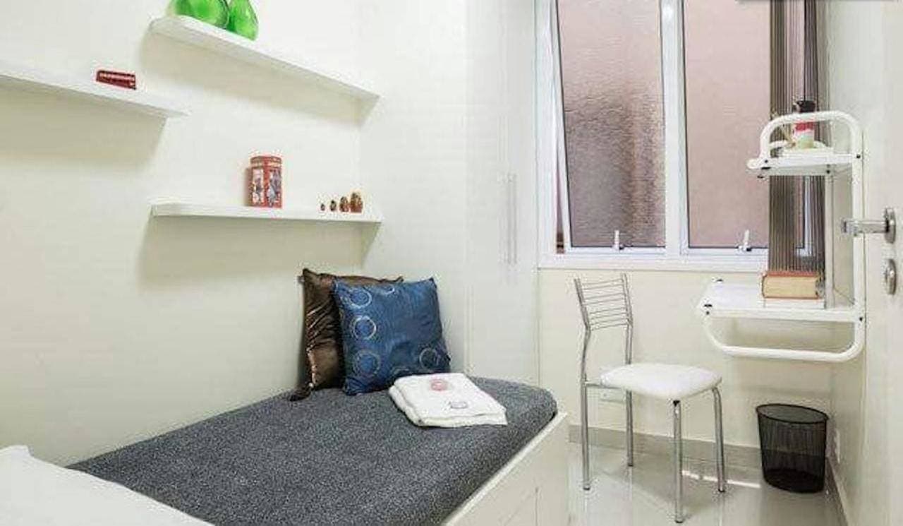 Foto 3 von 18: Suítes e Quartos na Avenida Carlos Gomes