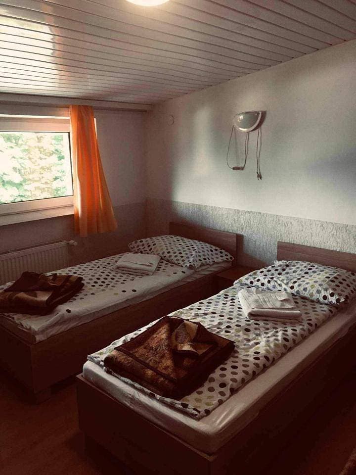 Foto 7 von 9: Standard Double Room