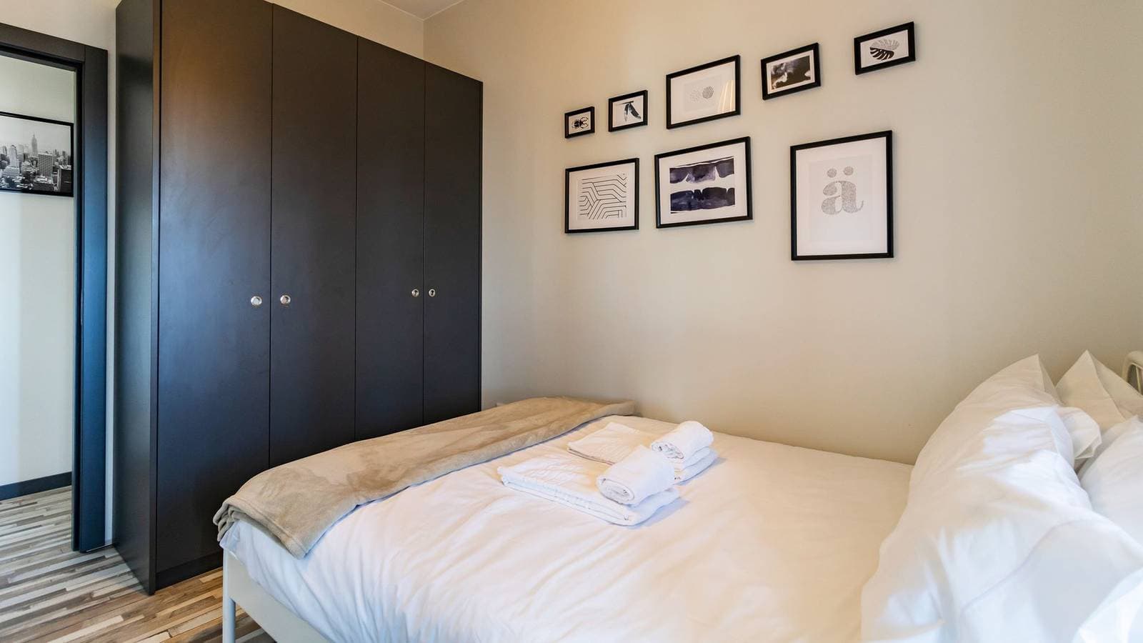 Foto 7 von 25: Ferienwohnung für 4 Personen mit Balkon