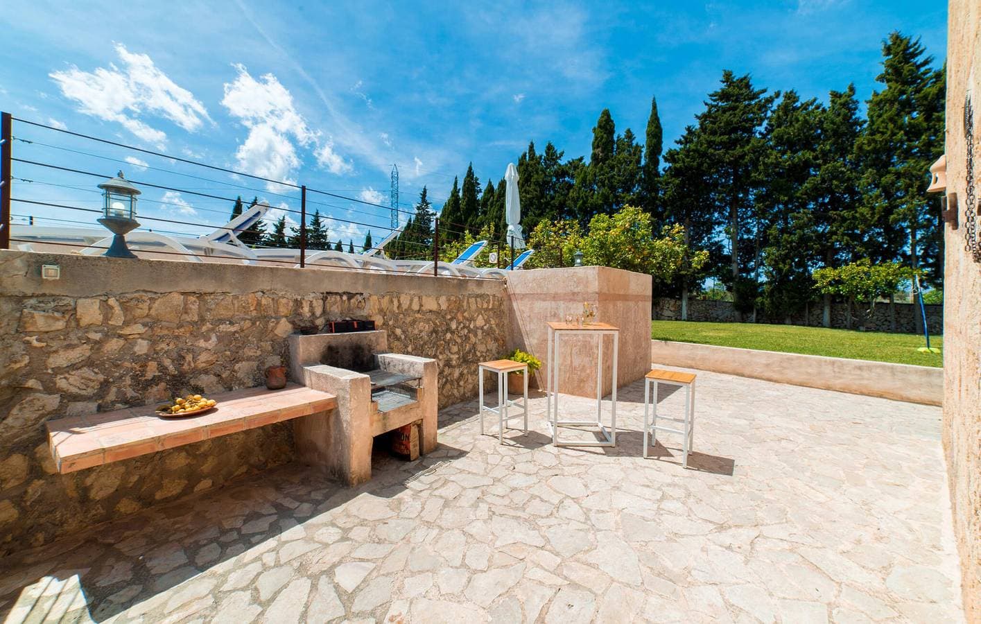 Foto 5 von 37: Santa Margalida Oase: Wunderschönes 2-Bett-Zimmer mit Pool und Grill