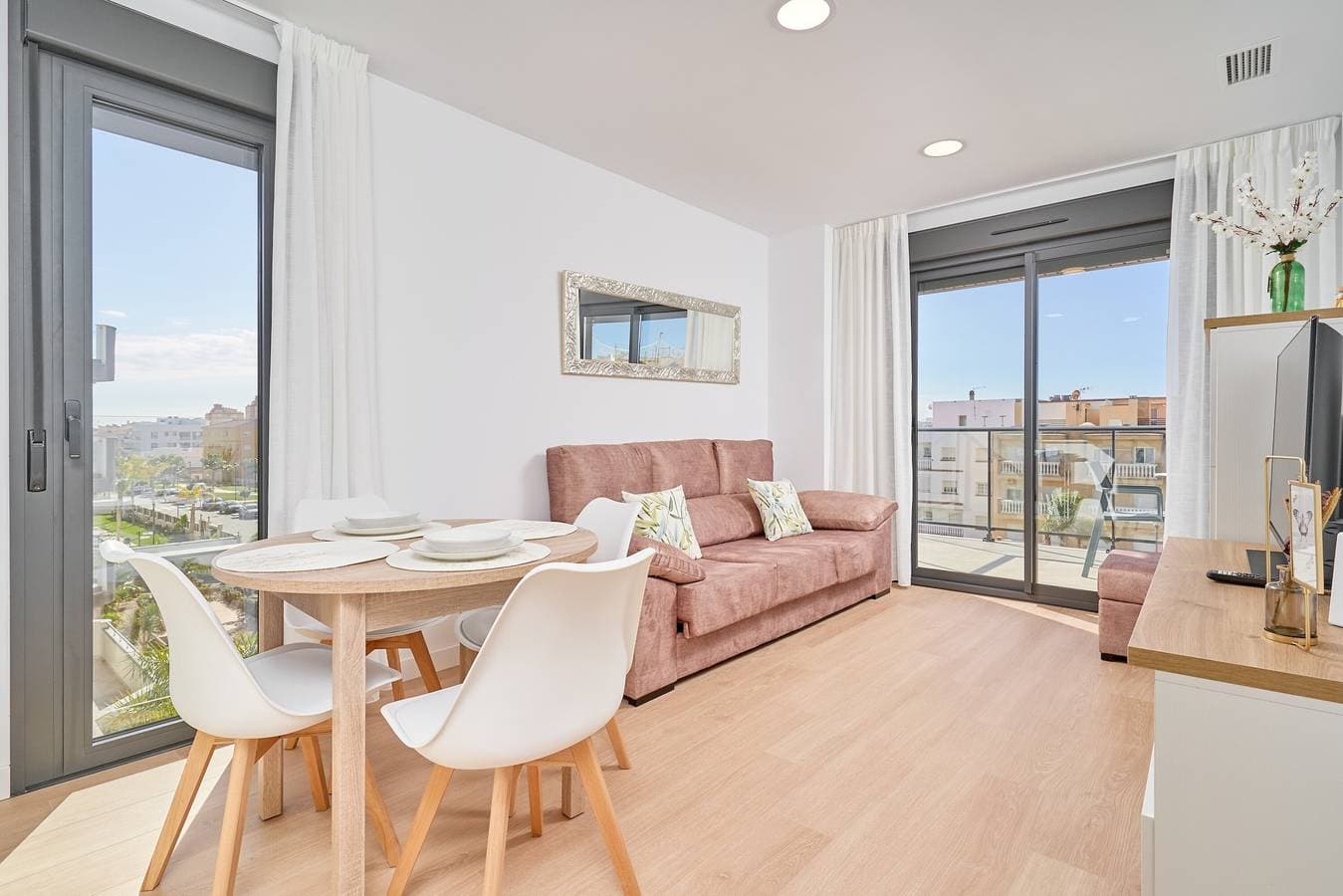Foto 5 von 33: Ferienwohnung 'Un Sueño Hecho Realidad En Torrox' mit Meerblick, Wi-Fi und Klimaanlage