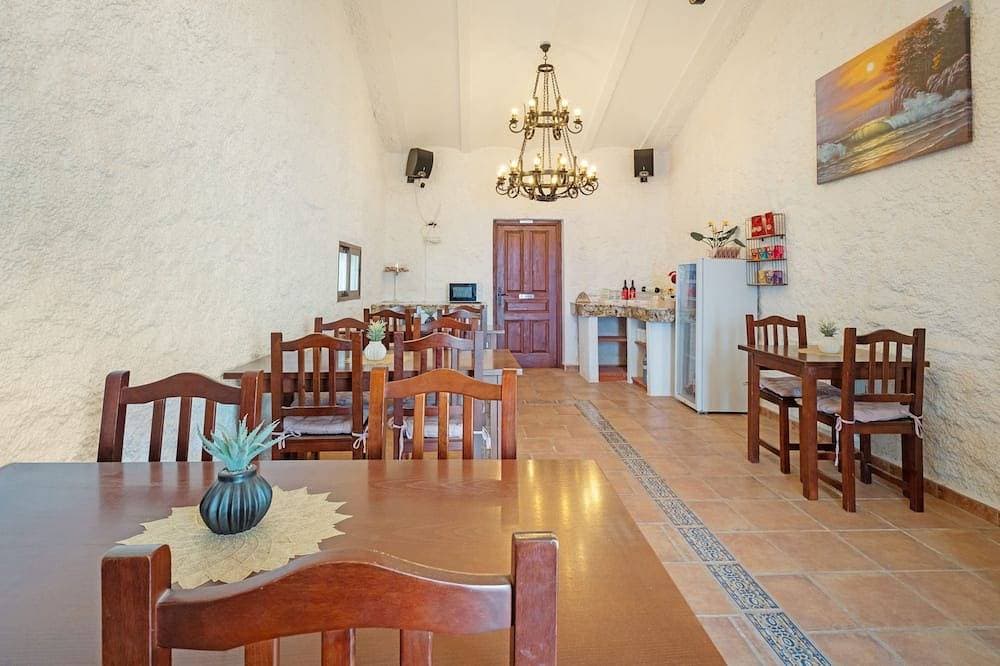Foto 5 von 15: Zimmer 'Calabaza' mit Bergblick, WLAN und Klimaanlage