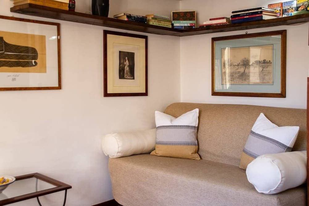 Foto 12 von 30: Charmante, romantische Wohnung, Ponte Vecchio (50 m), Klimaanlage, WIFI, Aufzug, voll ausgestattet
