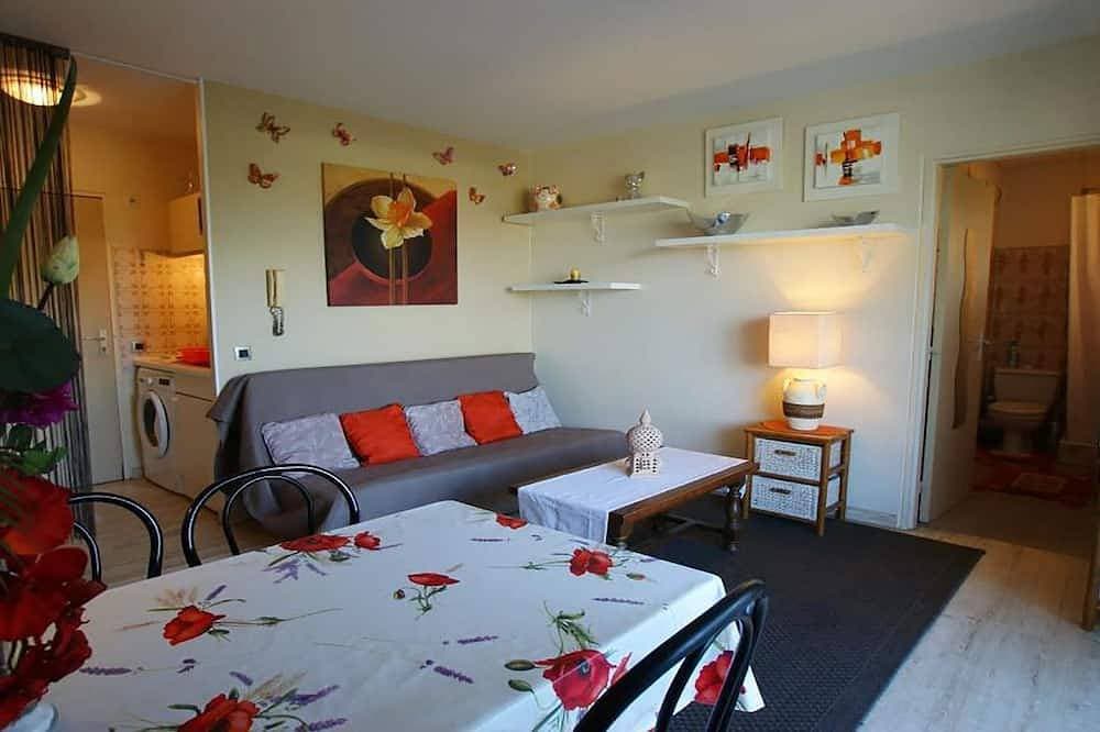 Foto 2 von 16: Charming Studio Residence Secure Mit 3 Pools - Grosse Terrasse + Parkplatz