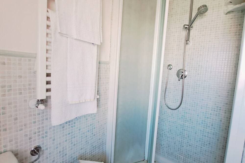 Foto 7 von 25: Burlamacco Gold modern rooms in the center of Viareggio 350 meters from the Sea