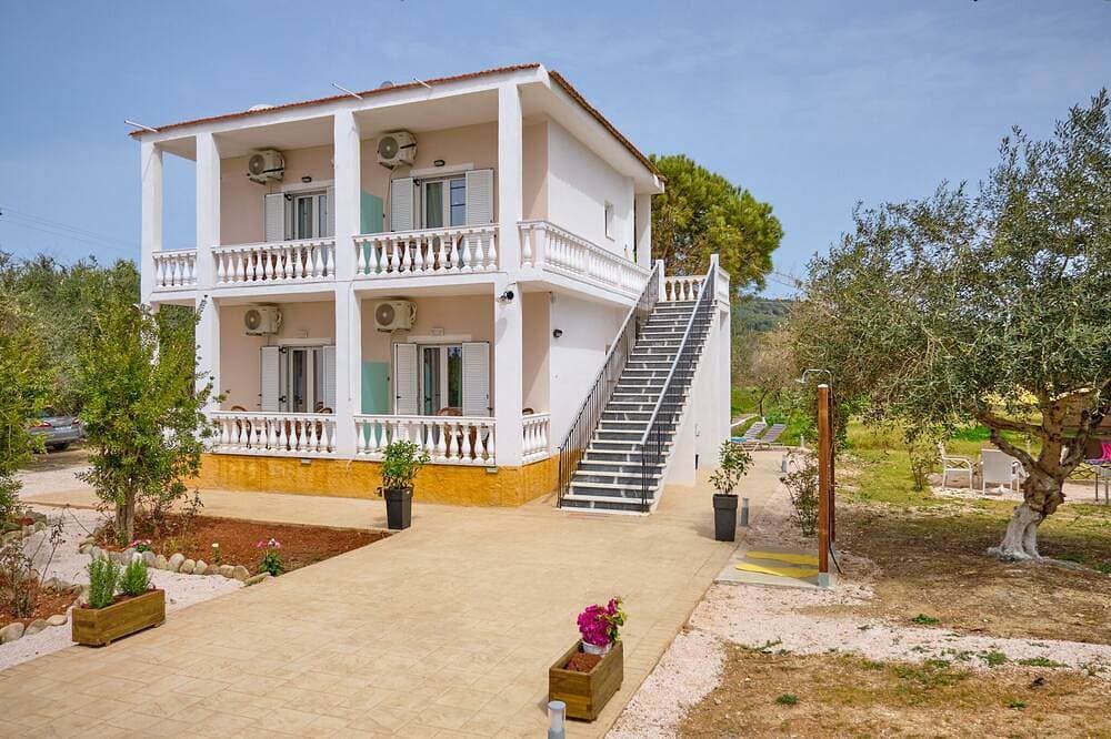 Foto 9 von 17: Katoi Studio 3 Agios Georgios Pagoi