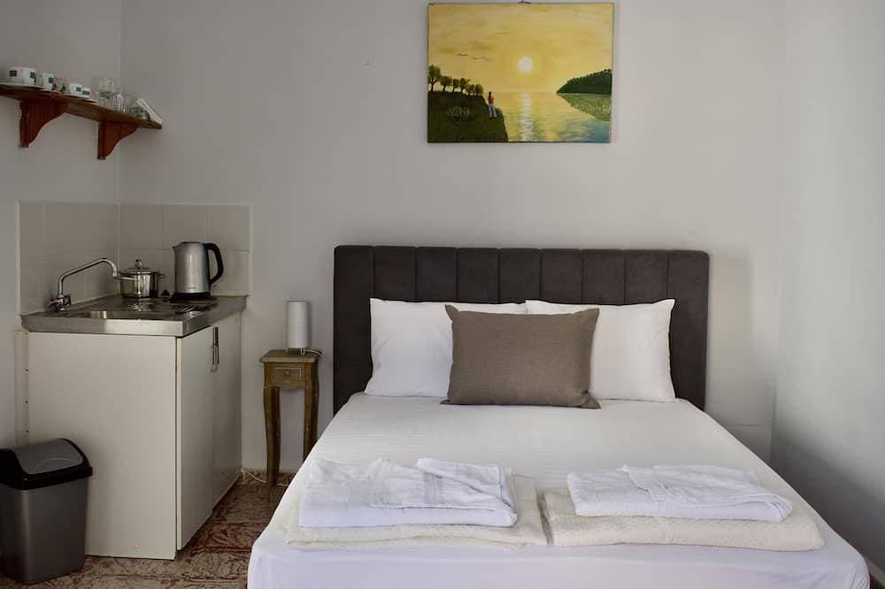 Foto 2 von 29: \"Spyros\" 1-Room Apartment - Simple, cozy, close to the beach