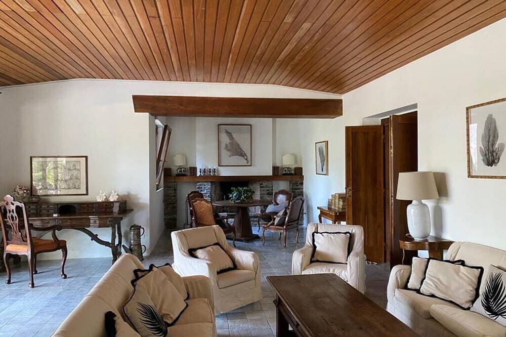 Foto 9 von 30: Villa in Roccamare mit 6 Schlafzimmern 14 Schlafplätzen