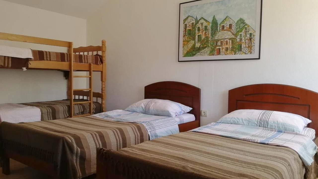 Foto 4 von 9: Classic Quadruple Room