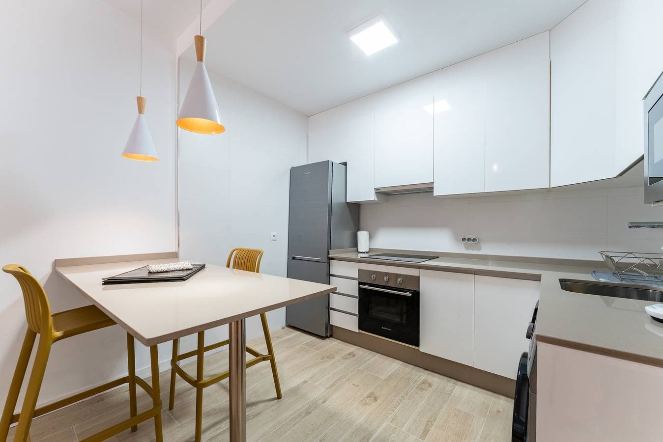 Foto 5 von 20: Apartment '1 Schlafzimmer 85 m zum Strand' mit WLAN und Klimaanlage