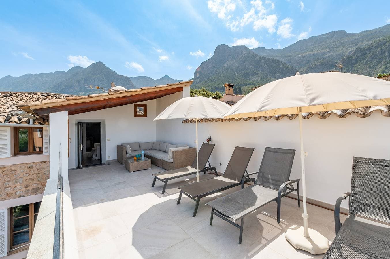 Foto 3 von 26: Wunderschönes Stadthaus in Sóller – Casa S’Alqueria – Renoviert 2026!
