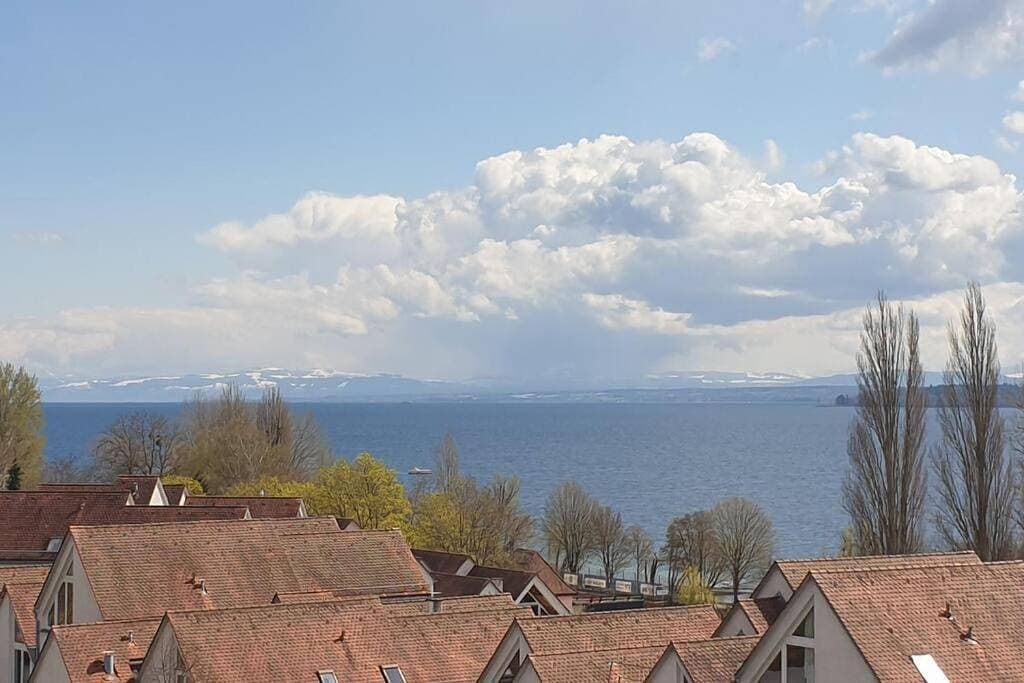 Foto 5 von 17: Apartment with Lake View