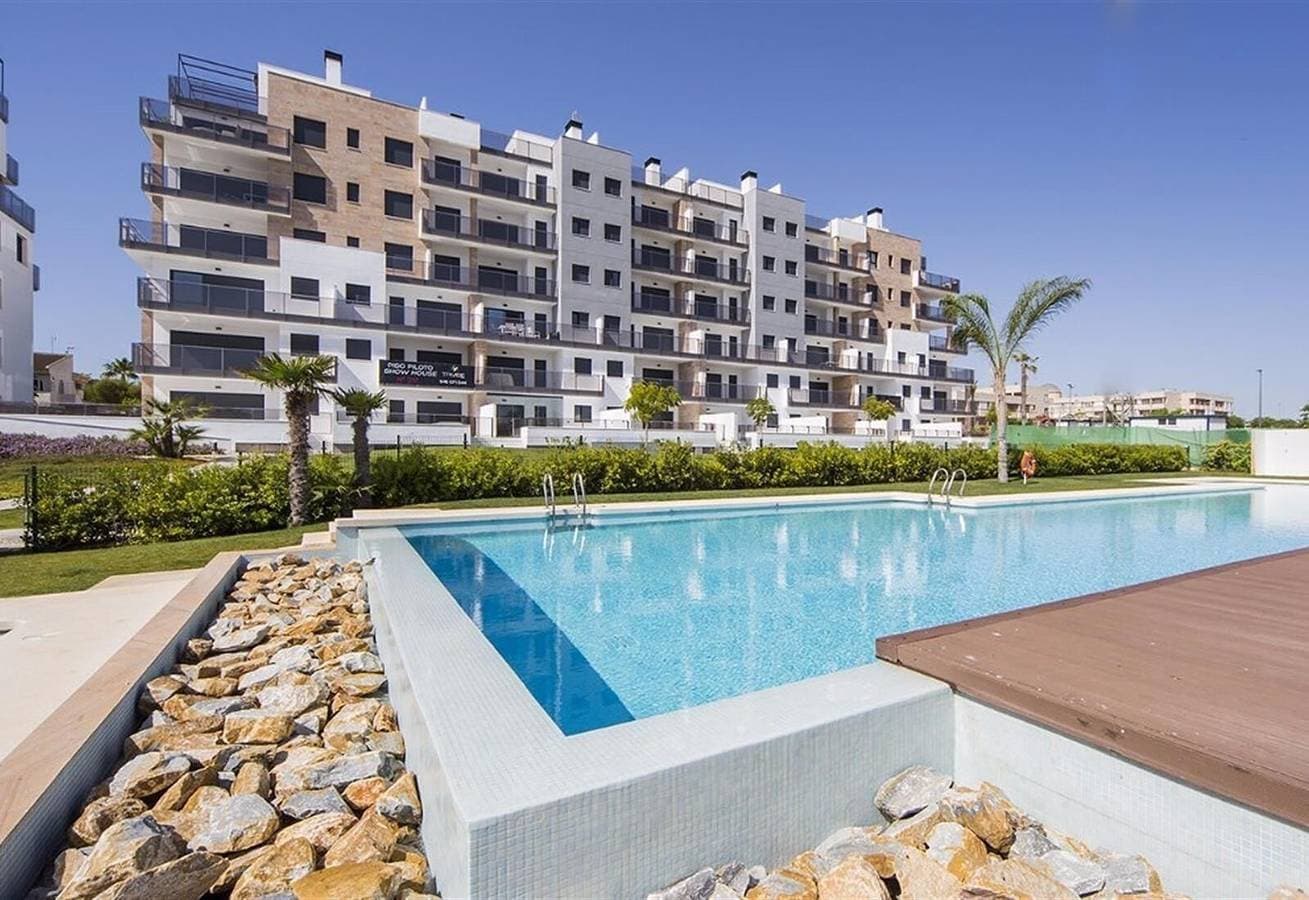 Apartment in Mil Palmeras 1