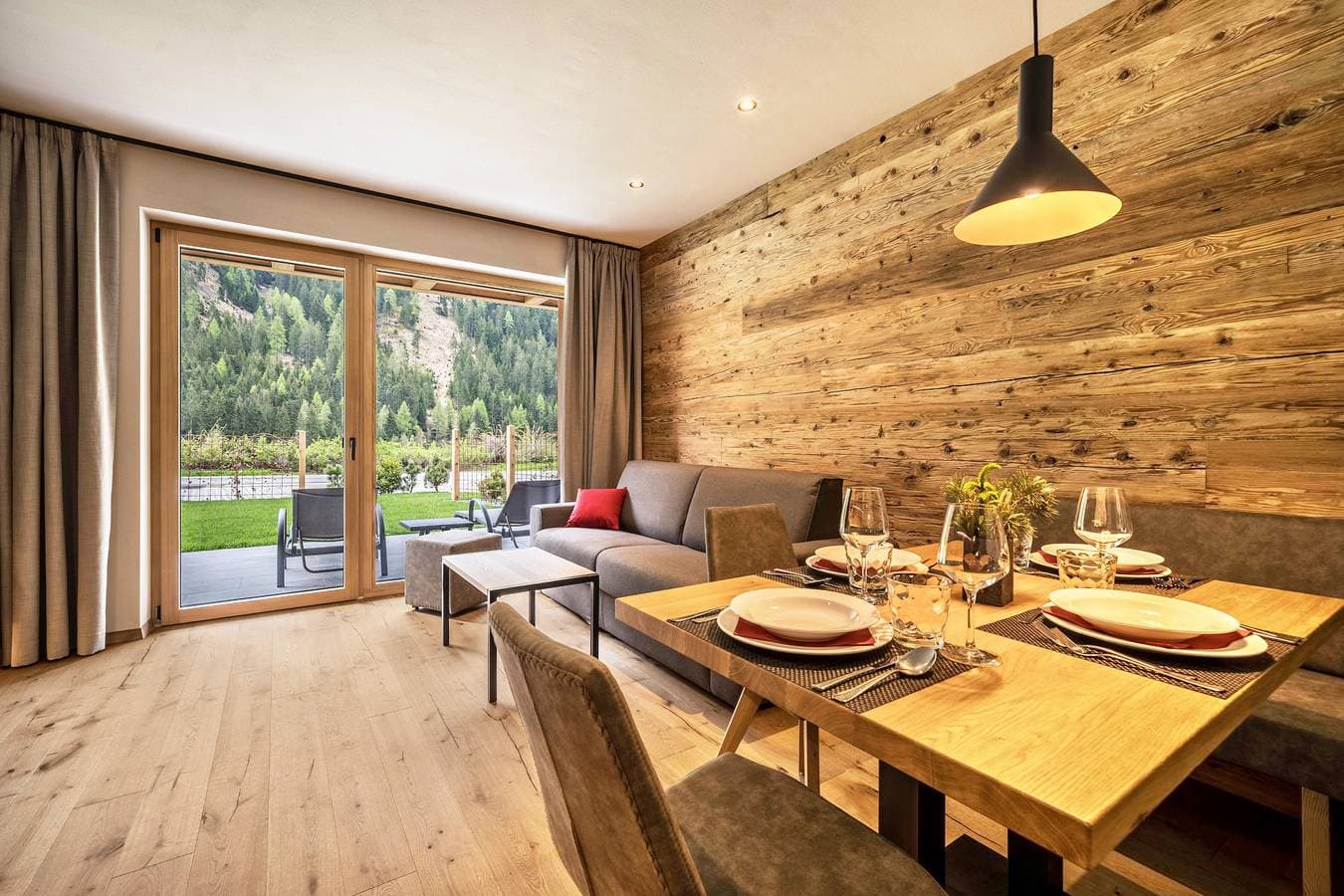 Foto 2 von 24: Ferienwohnung 'Seebrunn - Kuppelwieser Alm' mit Bergblick, privater Terrasse und Wi-Fi