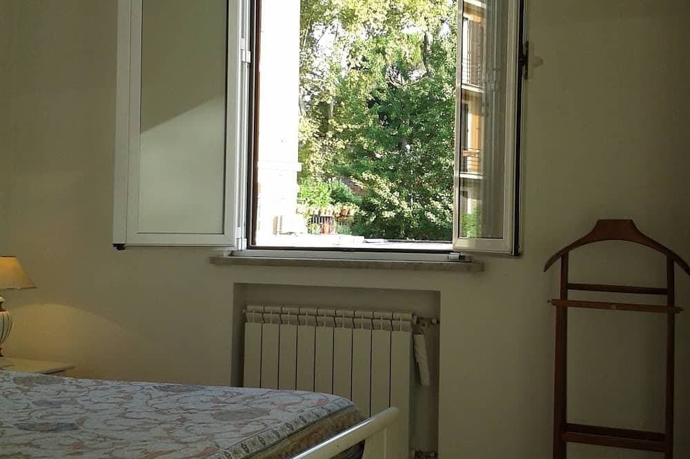 Foto 5 von 23: Rom-Trastevere Balkon Ideal gelegen. Internet. Alles zu Fuß erreichbar