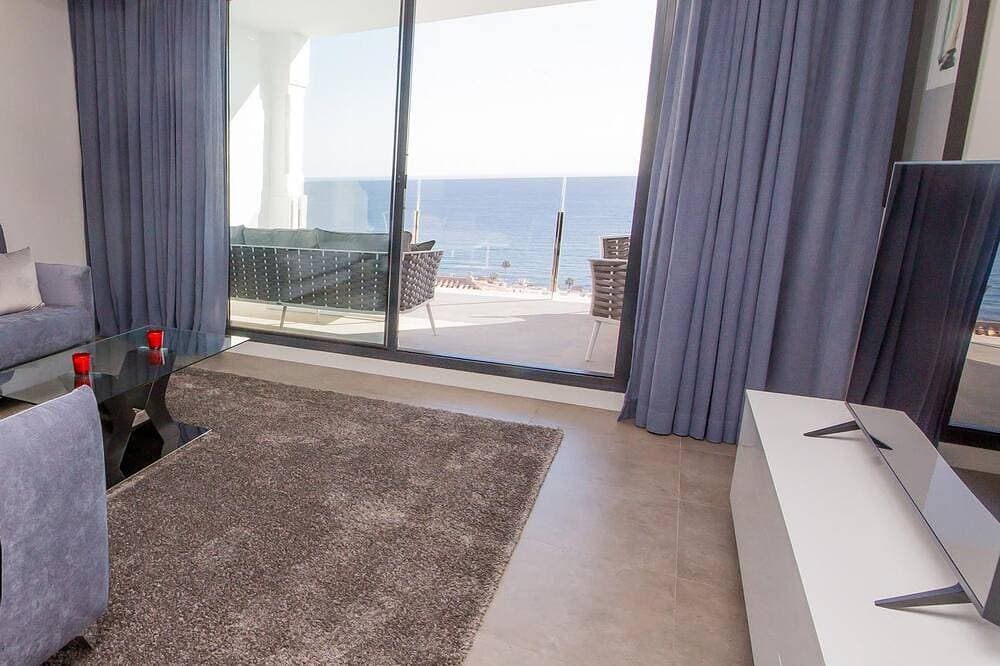 Blue Suites apartment 2.305 1