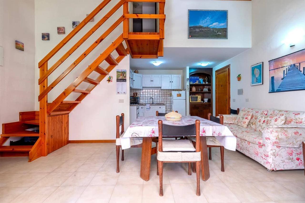 Foto 5 von 36: Two-Bedroom Apartment with Terrace