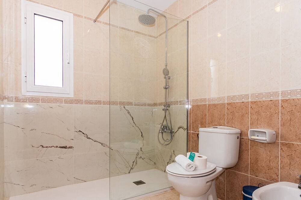 Foto 10 von 27: Cala Mendia Beach House 2 es with direct access to the beach and sea views