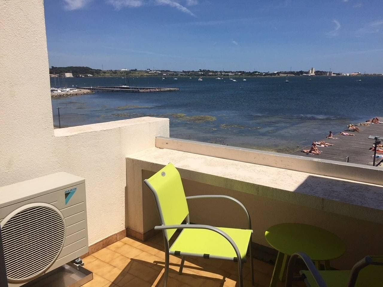 Renoviertes 2-Zimmer-Apartment mit Wifi in Balaruc-les-Bains 1
