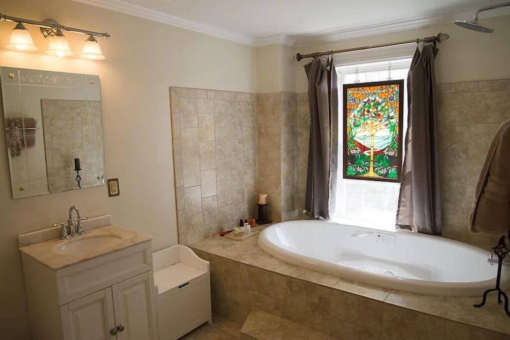 Foto 3 von 12: Garfield Guest House - Hawksbill Suite