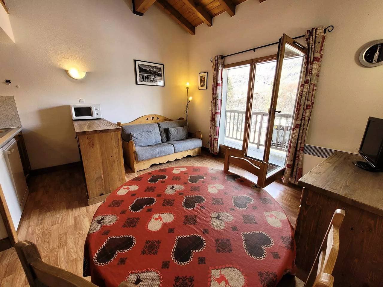 Foto 3 von 8: Studio mezzanine - 4 Personen
