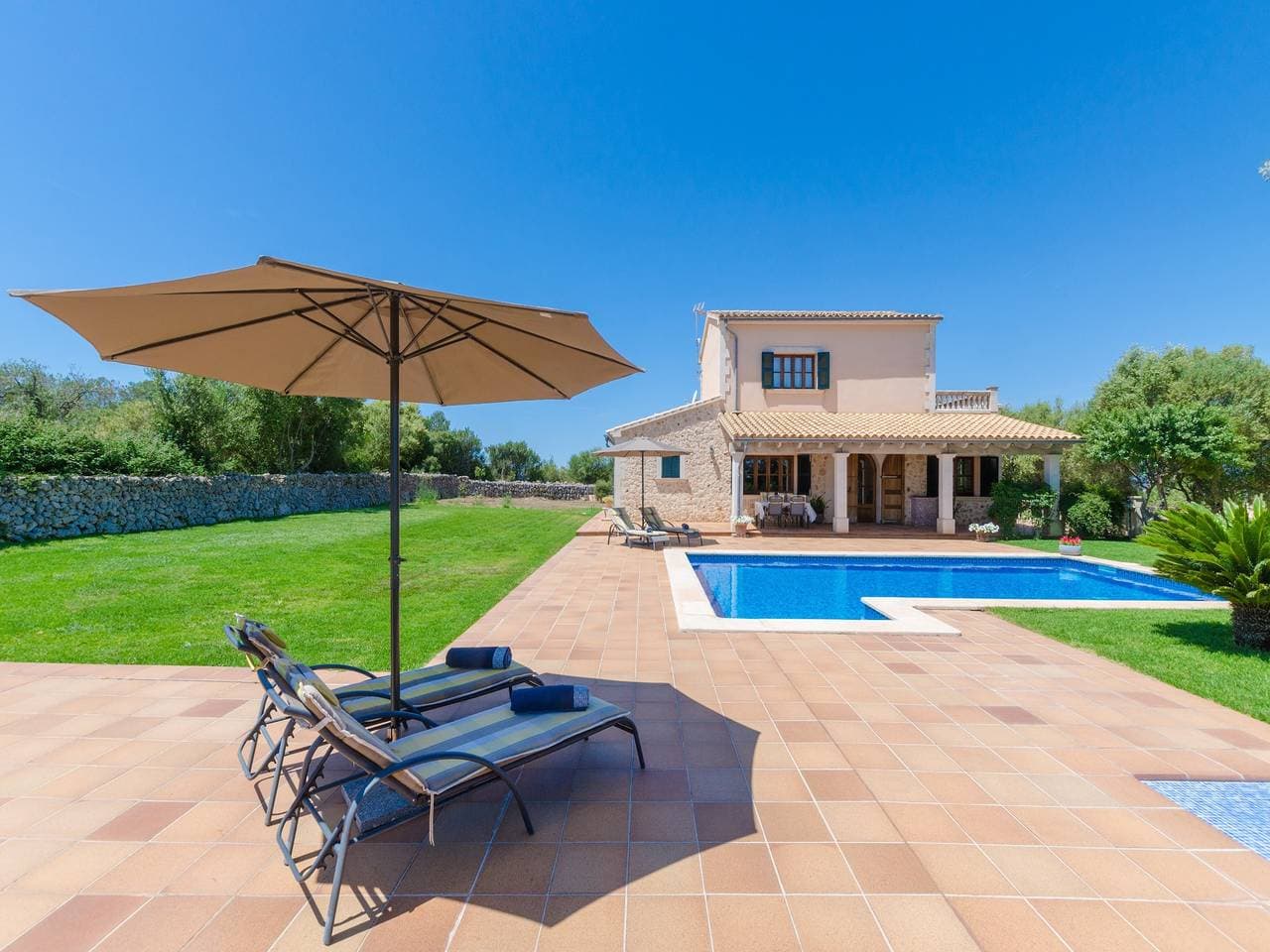 Foto 2 von 41: Es Vedat 6 - Ferienhaus Mit Privatem Pool