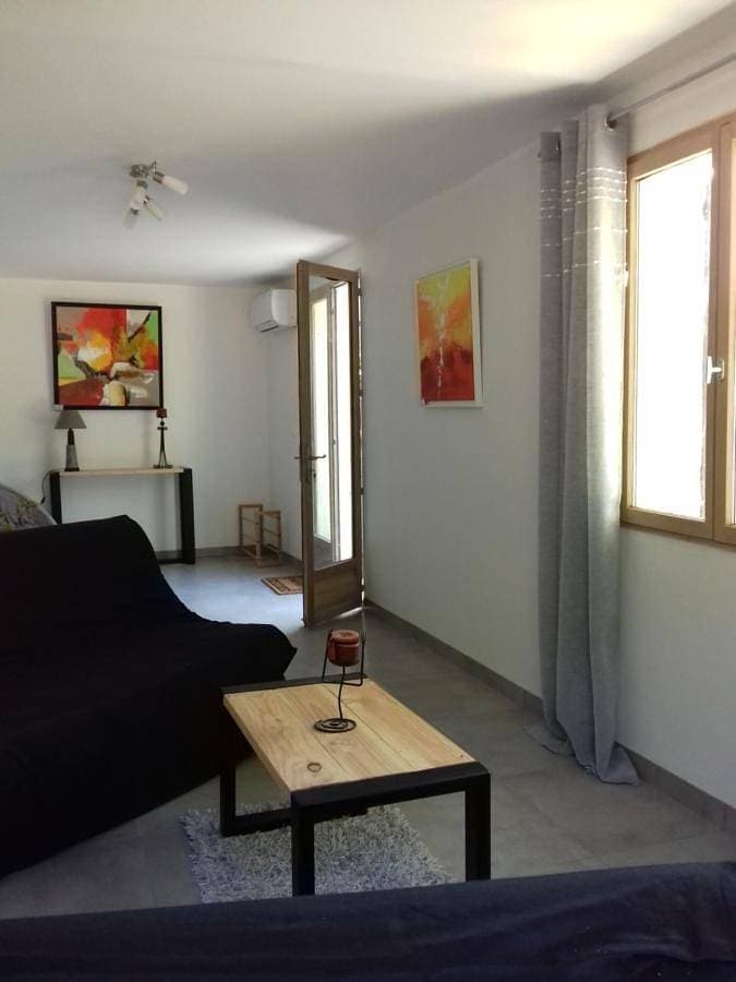 Foto 3 von 22: Two-Bedroom House