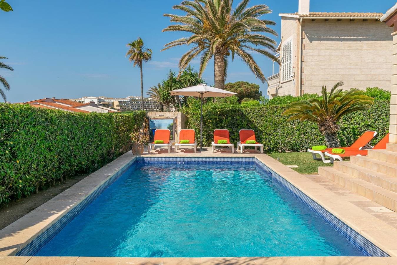 Foto 3 von 48: Villa Pastor - Fabelhafte Villa  in Strandnähe von Cala Anguila. Sie hat einen privaten Pool und W-Lan wird gratis angeboten.