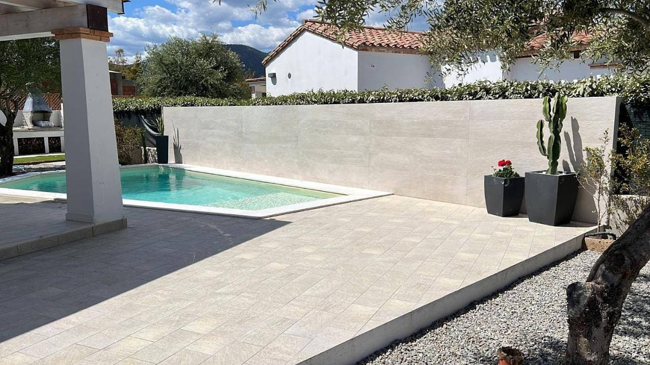 Foto 5 von 48: Villa with Private Pool