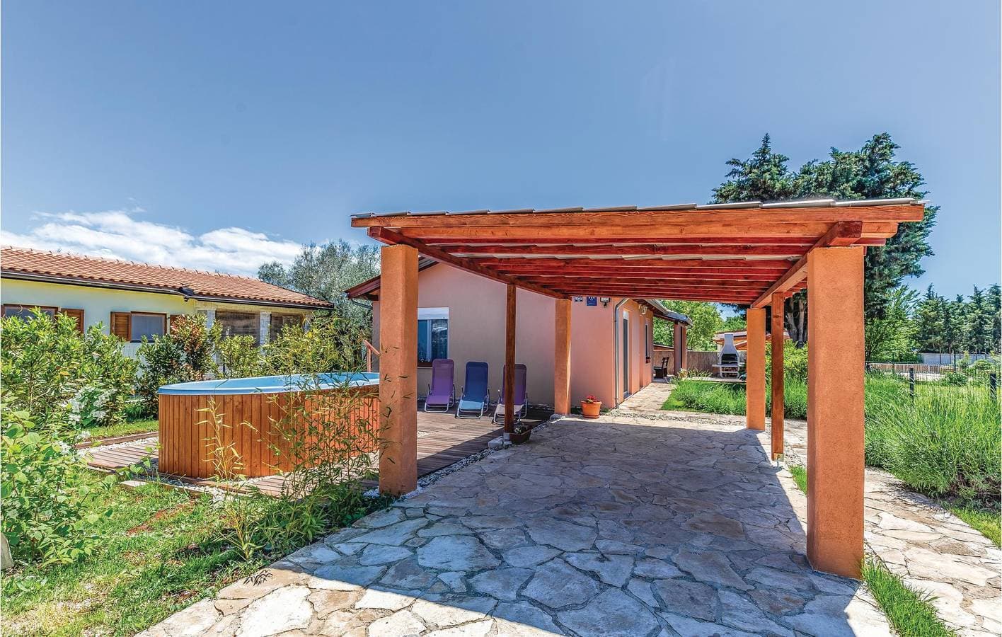 Foto 7 von 27: Urlaub am Meer: Gemütliche Ferienwohnung mit Pool und Terrasse, 2 km vom Strand von Fažana entfernt