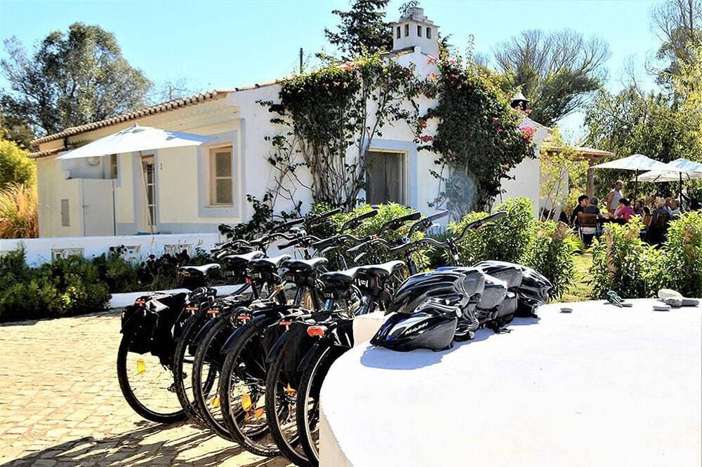 Foto 8 von 30: Geräumiges Familienhaus mit 2 Schlafzimmern und gemeinsamem Pool